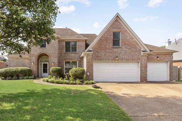 497 CANTER GAIT LN, Collierville, TN 38017