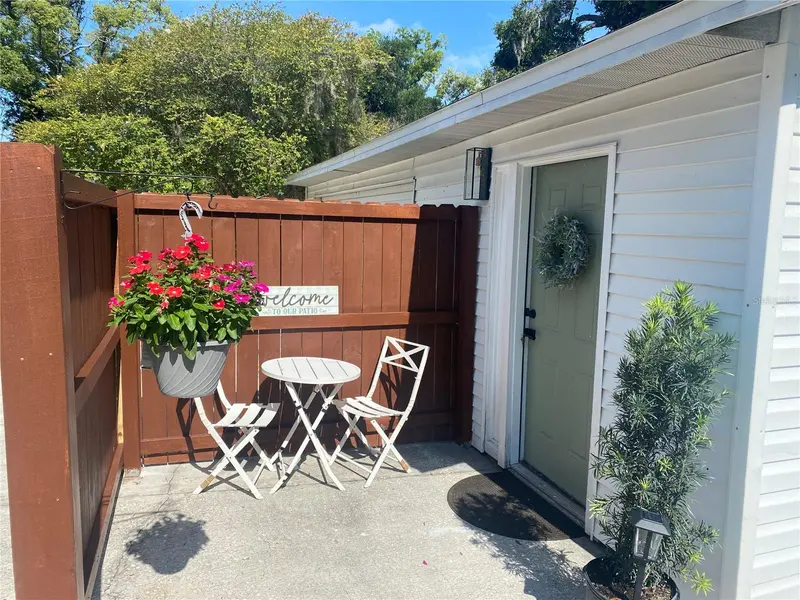 531 PARK ALY W #S, Lakeland, FL 33803