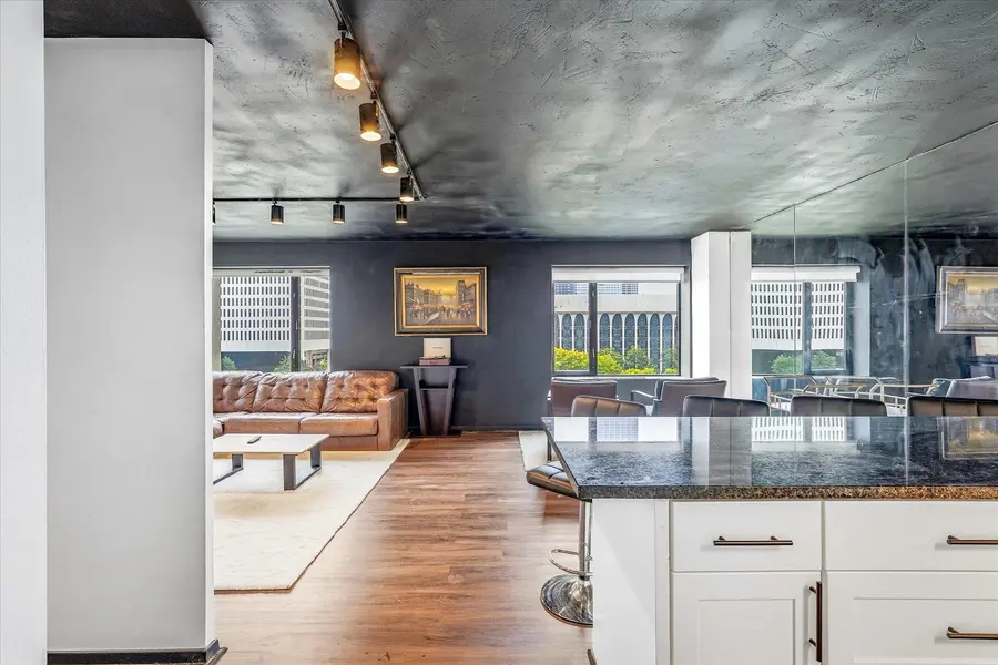 19 S 1st ST #B703, Minneapolis, MN 55401
