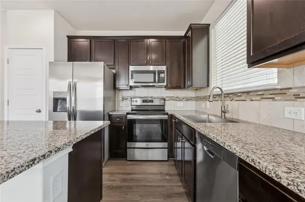 6013 Steep Cactus TRL #A, Austin, TX 78735