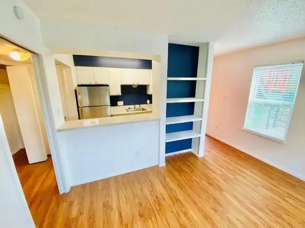 808 Winflo ST #205, Austin, TX 78703