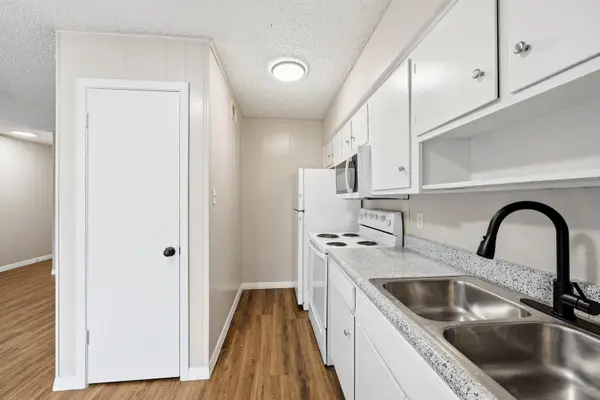 620 W 51st ST #103, Austin, TX 78751