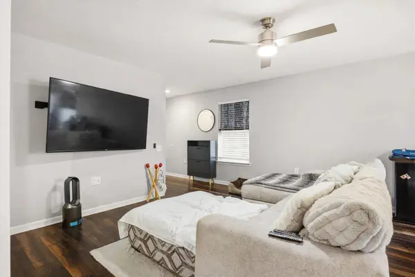 6617 Sunderland TRL, Austin, TX 78747