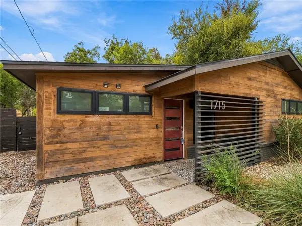 1715 Hillcrest LN, Austin, TX 78721
