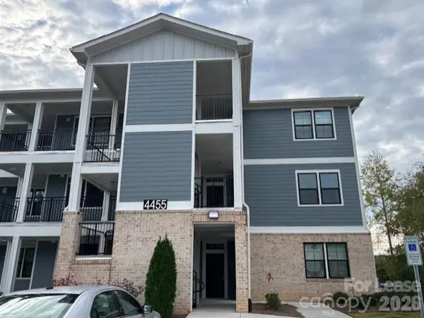4455 Reed Creek DR, Sherrills Ford, NC 28673