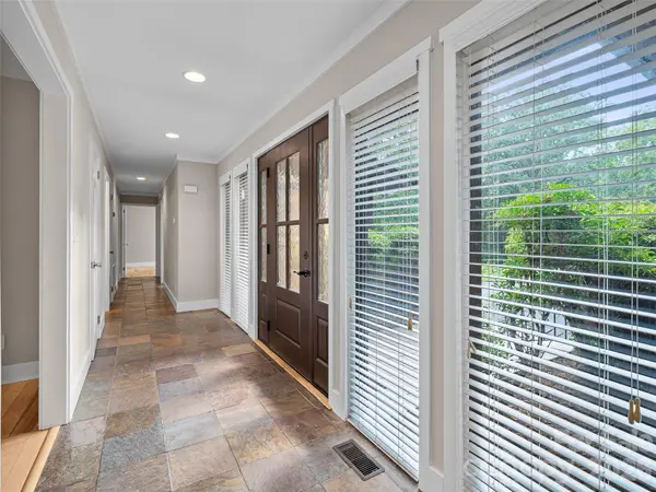 130 Brandon RD, Hendersonville, NC 28739