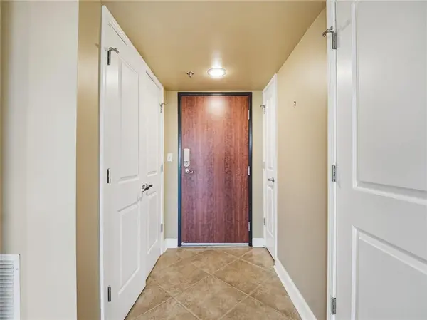 600 E Admiral BLVD #805, Kansas City, MO 64106