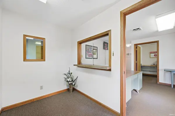 1008 N Morton St ST, Portland, IN 47371