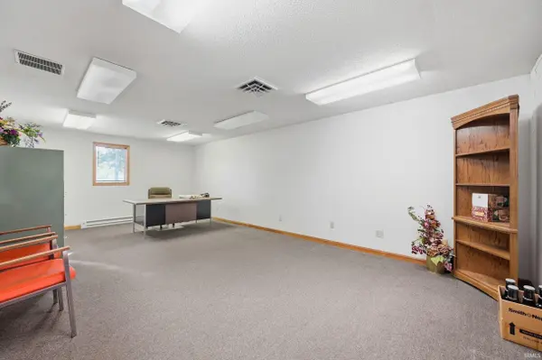 1008 N Morton St ST, Portland, IN 47371