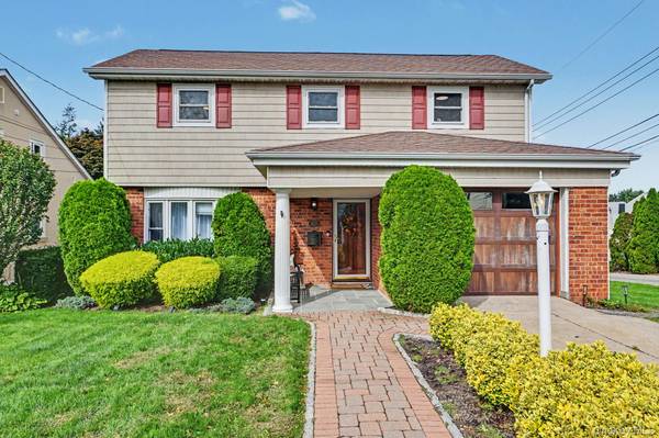 423 Bellevue AVE, Yonkers, NY 10703