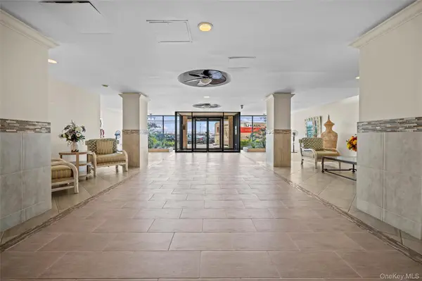 1 E Broadway #7O, Long Beach, NY 11561