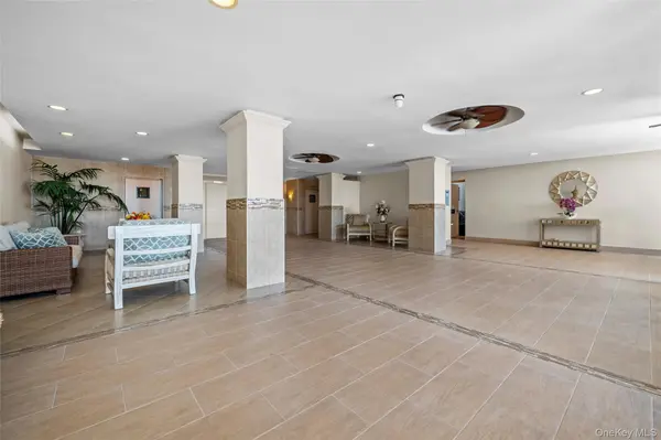 1 E Broadway #7O, Long Beach, NY 11561