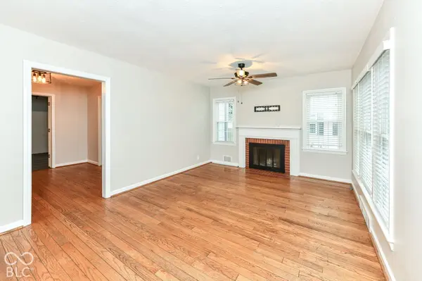 5323 Rosslyn AVE, Indianapolis, IN 46220
