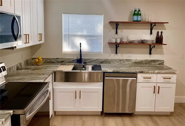 531 PARK ALY W #S, Lakeland, FL 33803