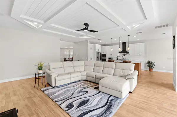 1072 PANDO LOOP, Orlando, FL 32824