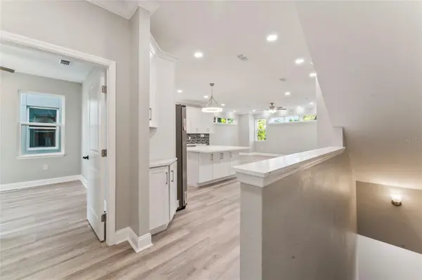 809 W LINEBAUGH AVE #5B, Tampa, FL 33612