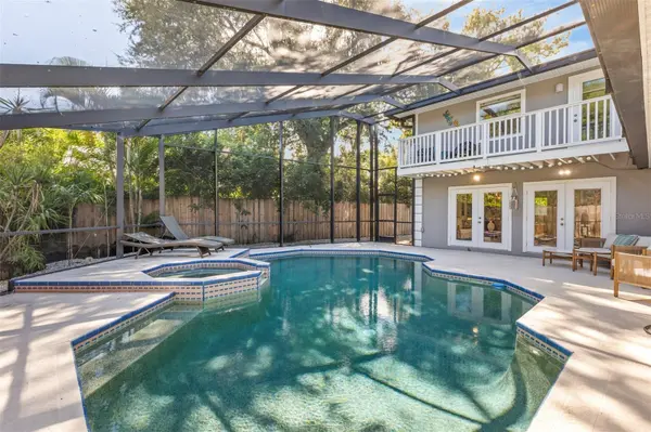 1411 SUNSET DR, Clearwater, FL 33755