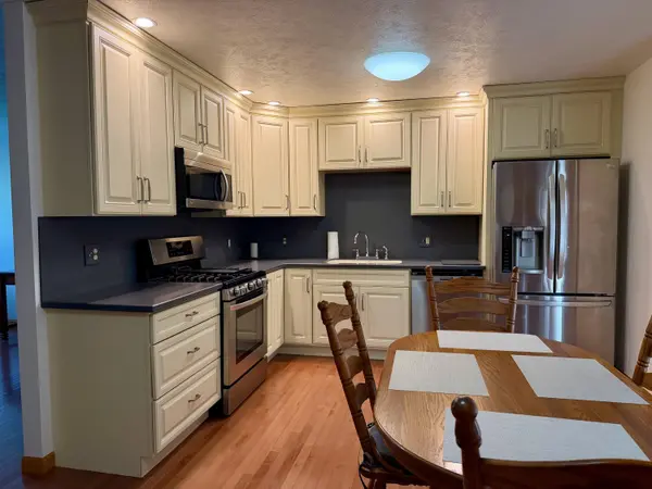 7020 S 700, North Judson, IN 46366