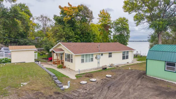 12157 Fern Beach DR, Detroit Lakes, MN 56501