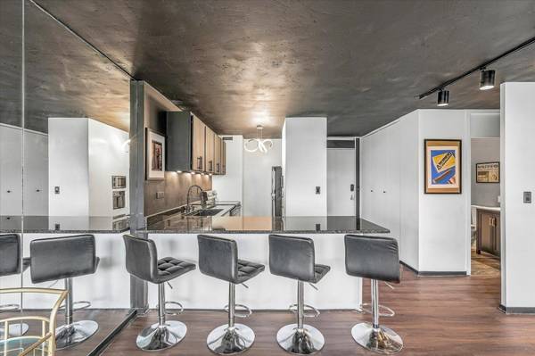 19 S 1st ST #B703, Minneapolis, MN 55401