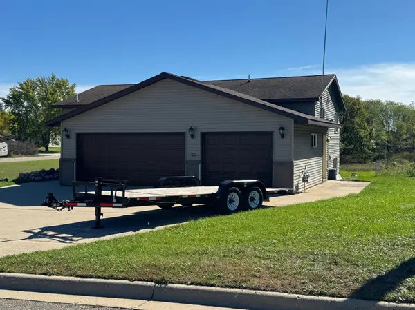 527 Madison AVE SE, Wadena, MN 56482