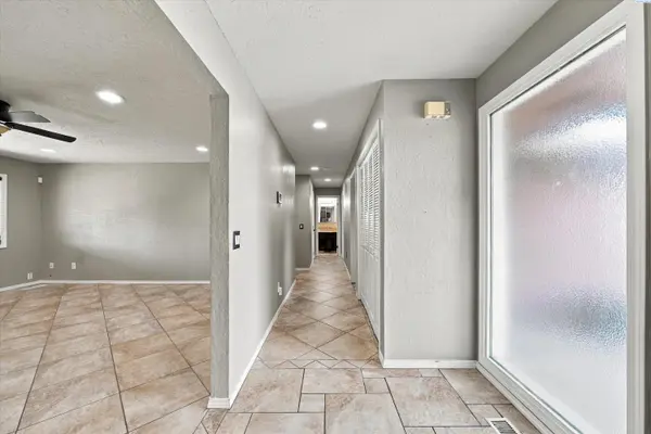 3008 W Ella St, Pasco, WA 99301