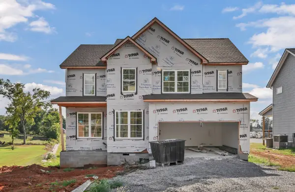 3166 E Old Ashland City Rd, Clarksville, TN 37043