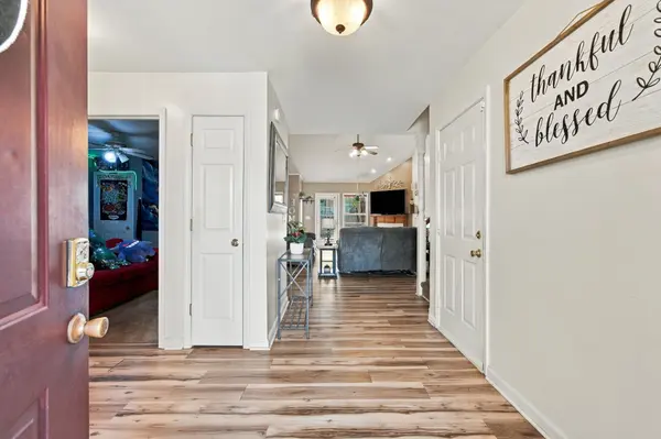 3738 Bret Dr, Clarksville, TN 37040