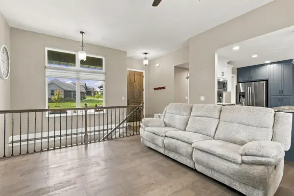 1163 E Headley ST, Springfield, MO 65803