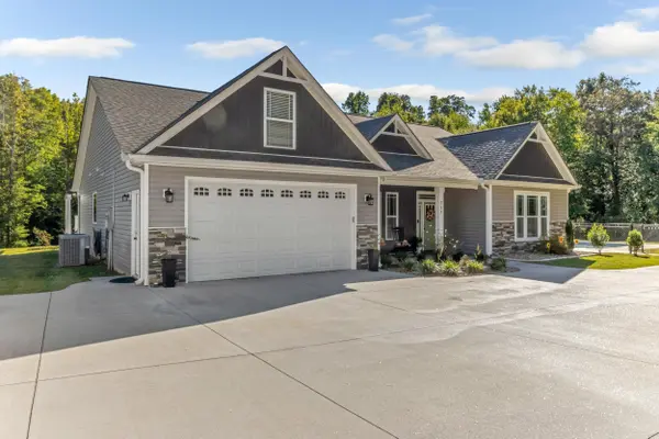 715 Bradley Dill RD, Campobello, SC 29322-8766