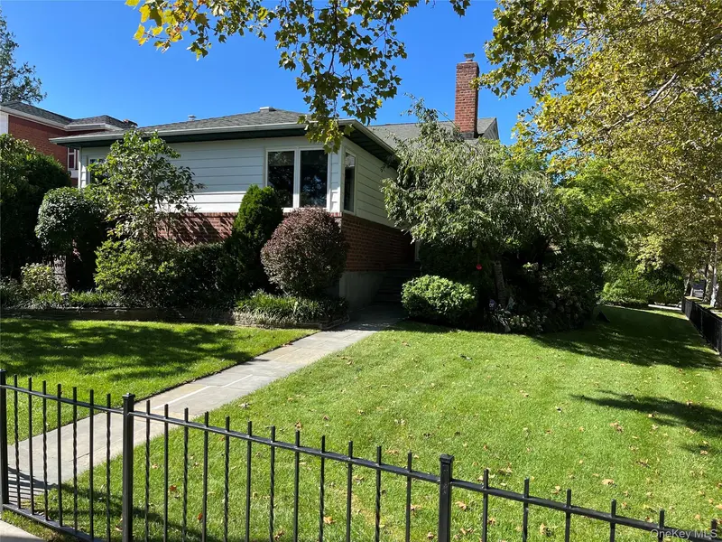 20953 28th AVE, Bayside, NY 11360