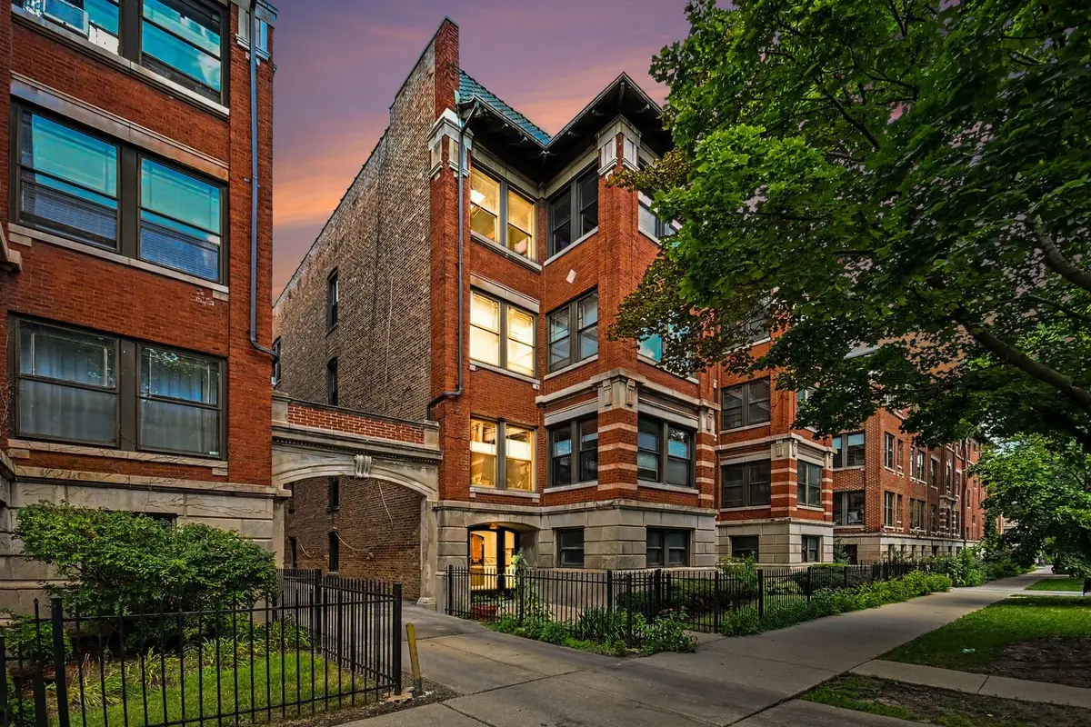 1140 E Hyde Park BLVD #3D, Chicago, IL 60615