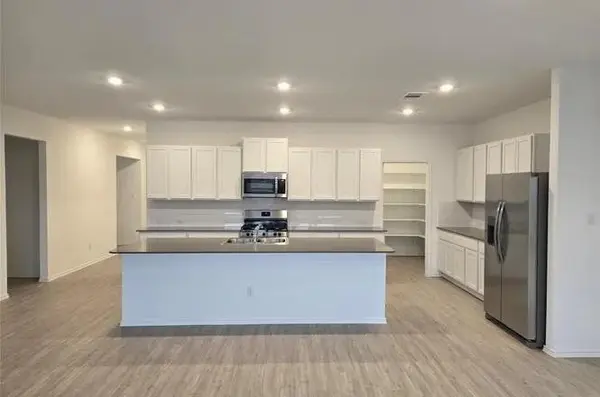 1816 Boggy Creek Ranch RD, Andice, TX 78628