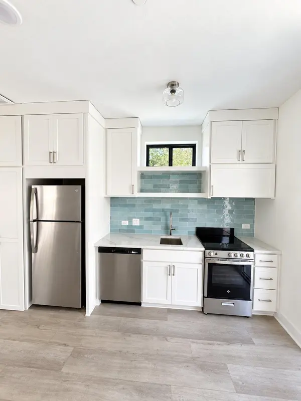 605 E 55th ST #4, Austin, TX 78751