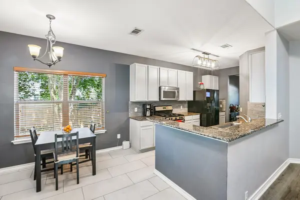 2821 Purple Thistle DR, Pflugerville, TX 78660