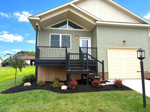 1270 Franklin ST, Old Forge, PA 18518