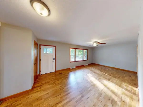1118 S Clay ST, Nevada, MO 64772