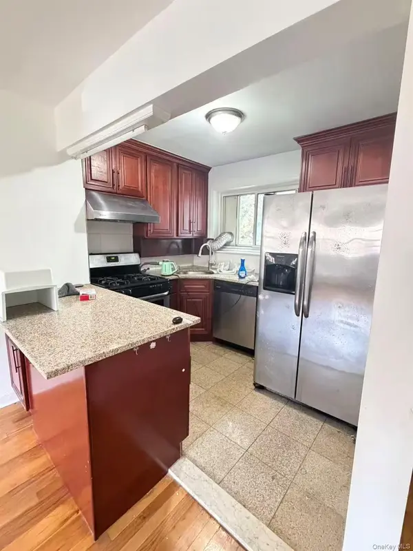 111-15 66th AVE #2A, Forest Hills, NY 11375