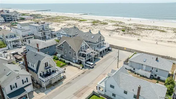 30 Buffalo AVE, East Atlantic Beach, NY 11561