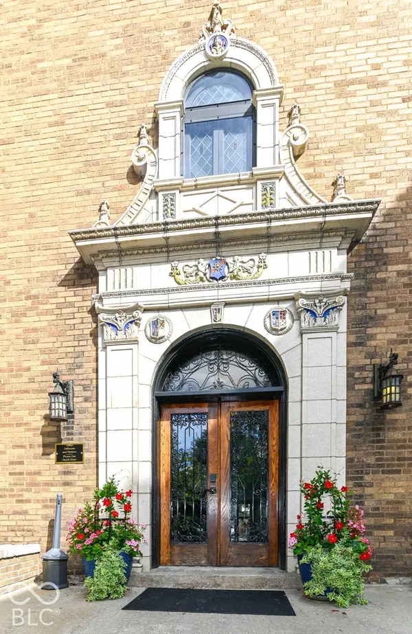 5347 N College AVE #301, Indianapolis, IN 46220