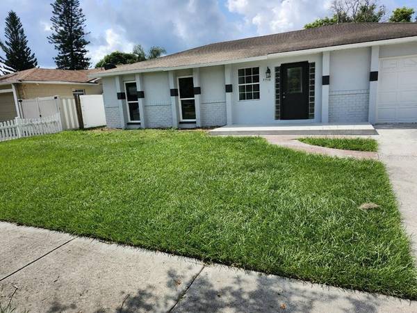 7712 KILLIAN DR, Orlando, FL 32822