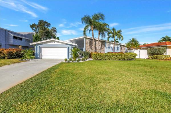 1114 2ND AVE S, Tierra Verde, FL 33715