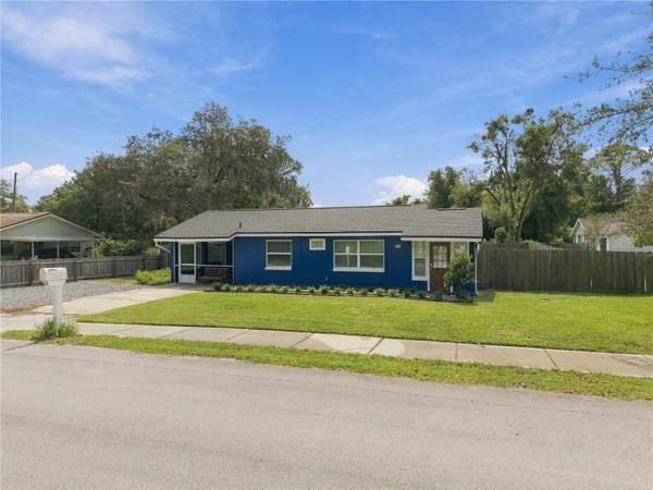 121 ANGELES RD, Debary, FL 32713