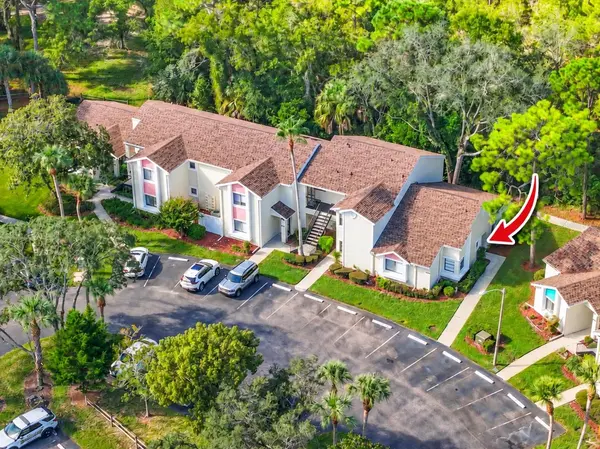 8015 PICKETTS CT, Weeki Wachee, FL 34613