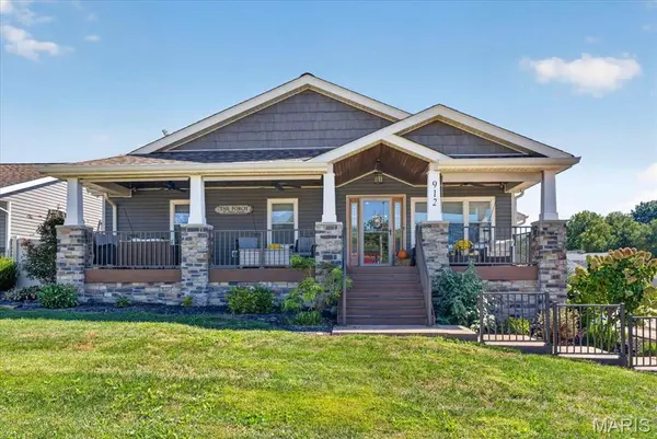 912 N Main ST, O'fallon, MO 63366