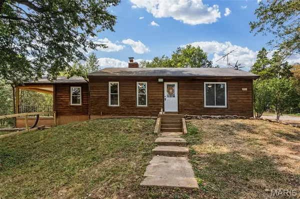 777 Canter Creek LN, Cedar Hill, MO 63016