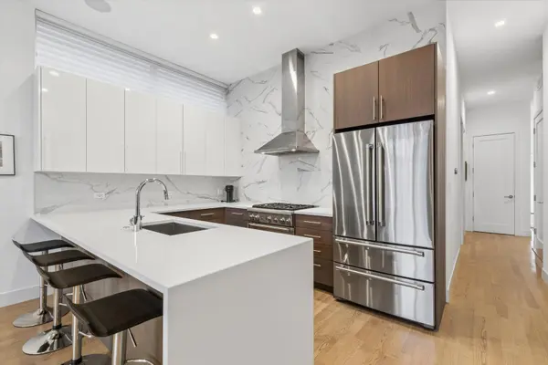826 N Marshfield AVE #3S, Chicago, IL 60622