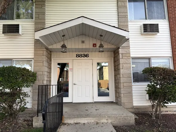 8836 N Western AVE #207G, Des Plaines, IL 60016