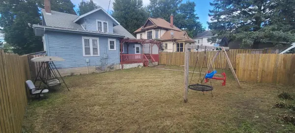 218 E Williams ST, Postville, IA 52162