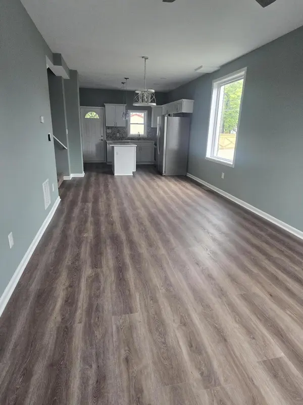 5614 Schultz ST, Hammond, IN 46320